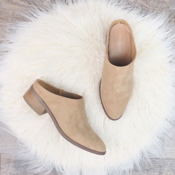 American Eagle Outfitters Shoes - American Eagle Tan Faux Suede Block Heel Mules